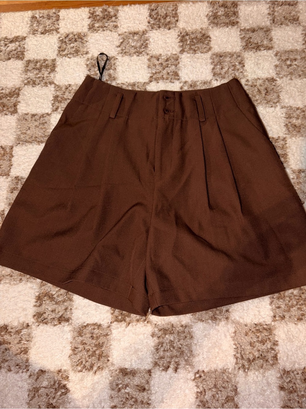 Commense Brown High-Waist Pleated Women's Shorts
